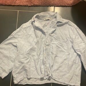 Short sleeve button up
